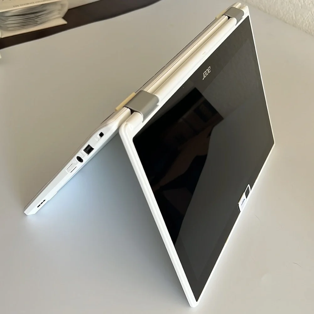 Acer Chromebook R11, Touch, 2GB Memory, 32GB Storage, CB5-132T-C32M Laptop